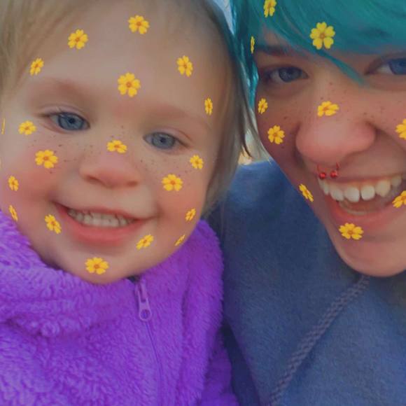 Meet your Posher, Debbie - Picture 1 of 1